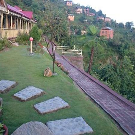 Nepal Yoga Retreat Hotel Bageshwori Buitenkant foto